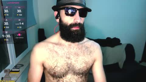 Snapshot of ona_nisme chatting on December 2, 6:41 pm ona nisme online show from December 2, 6:41 pm