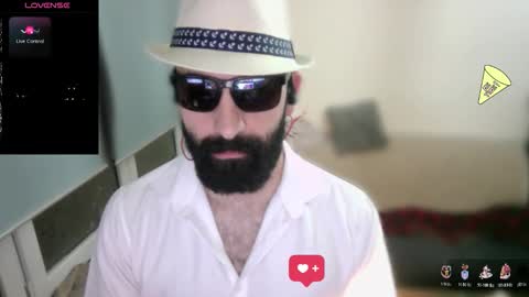 Snapshot of ona_nisme chatting on October 25, 3:52 am ona nisme online show from October 25, 3:52 am