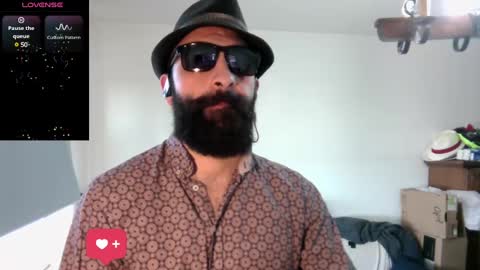 Snapshot of ona_nisme chatting on March 8, 12:39 pm ona nisme online show from March 8, 12:39 pm
