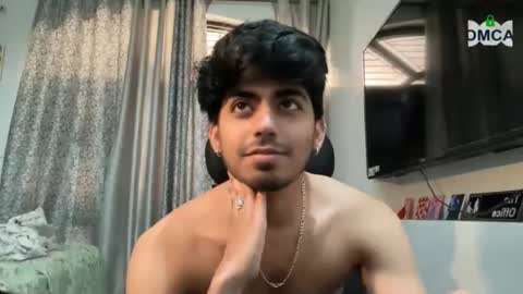 Monarch online show from April 15, 6:46 am