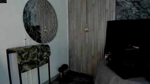     ... online show from November 20, 4:12 am