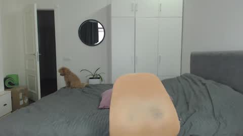 onebestlover online show from January 12, 9:30 am