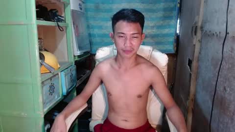 Wyn Will serve you and be your slave online show from December 30, 7:48 am