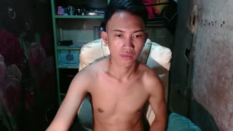 Wyn Will serve you and be your slave online show from January 10, 10:06 am