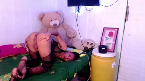 Wyn Will serve you and be your slave online show from March 11, 4:54 am