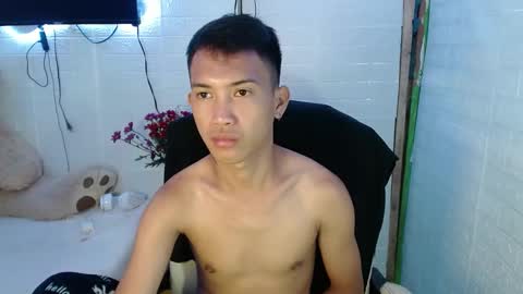 Wyn Will serve you and be your slave online show from March 4, 3:37 pm