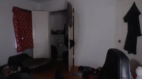 Snapshot of oregon87 chatting on March 3, 2:53 pm The Oregon Lumberjack online show from March 3, 2:53 pm