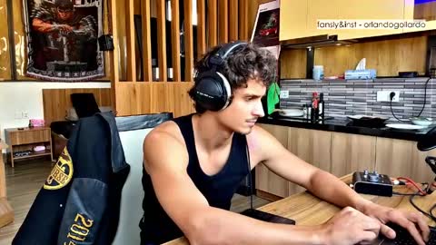 Fansly and Instagram -  online show from April 22, 11:42 pm