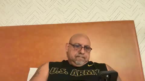 Snapshot of orlandoflsoldier chatting on October 27, 9:55 am orlandoflsoldier online show from October 27, 9:55 am