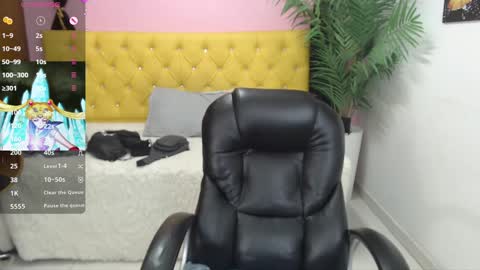 Snapshot of oso_gael chatting on January 11, 5:40 pm Bear Gael online show from January 11, 5:40 pm