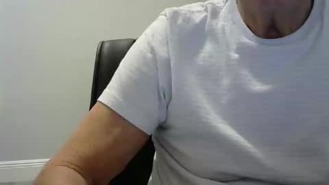 Ossi online show from February 19, 4:09 am