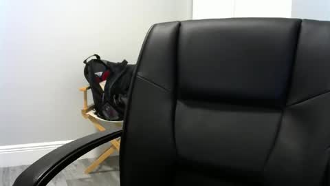 Ossi online show from January 14, 2:49 am