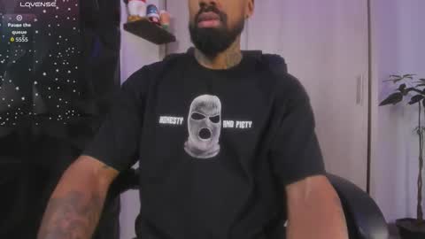 Ostin Daniels online show from February 11, 1:54 am