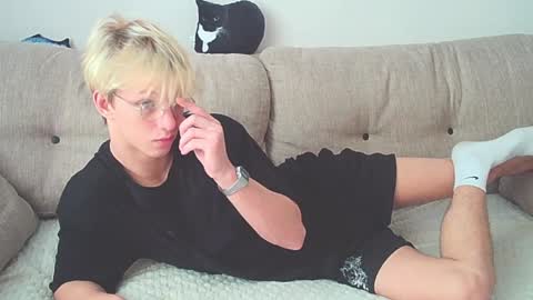 Ostin online show from December 26, 7:56 am