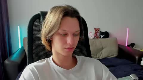 Ostin online show from April 9, 10:43 am