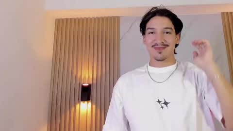 Otto Andrew online show from February 18, 8:06 pm