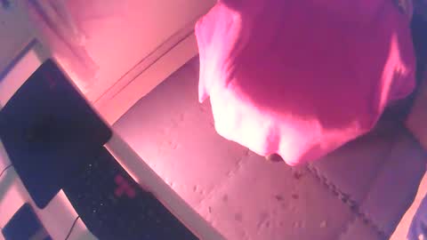 ovidio8111 online show from December 16, 6:31 am