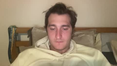 owen1john online show from October 23, 12:03 am
