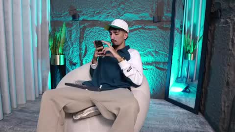 pablo online show from March 31, 2:35 am