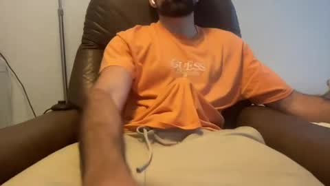 pai_girth online show from June 18, 4:56 pm