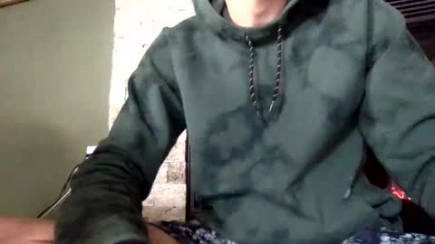 paintdude424 online show from January 6, 5:49 pm