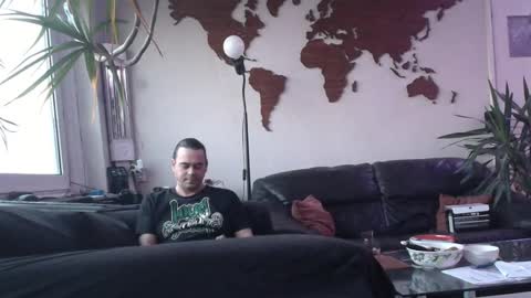 Chris online show from March 5, 5:39 pm