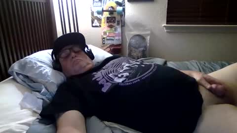 panos online show from November 25, 12:18 pm