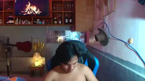 Papacito Cyril online show from April 22, 2:40 am