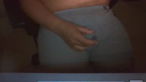 Snapshot of papimexicano703 chatting on December 13, 6:31 am papi mexicano en boxers online show from December 13, 6:31 am