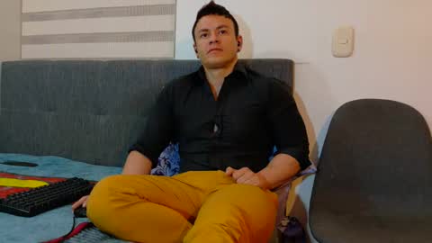 Mark Paris online show from October 19, 6:49 am