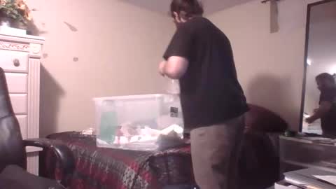 Snapshot of passionatesamurai chatting on October 28, 10:01 pm hairy dadbod online show from October 28, 10:01 pm