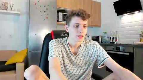 Alan online show from September 19, 1:18 am