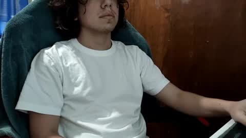 pasta_alfredo69 online show from April 23, 4:53 pm