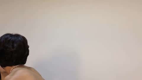 patri_ck_villa online show from October 28, 6:32 pm