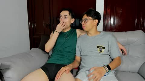 patrick 19 bottom---- ander 18 top online show from April 8, 1:09 pm