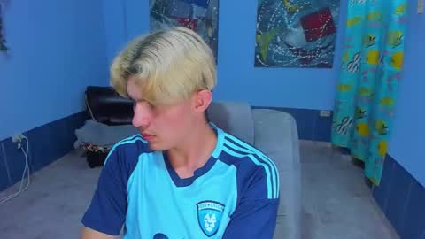 .... online show from November 8, 7:33 am