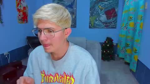 .... online show from December 15, 1:02 am