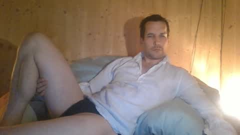 paueriwan online show from March 18, 11:41 pm