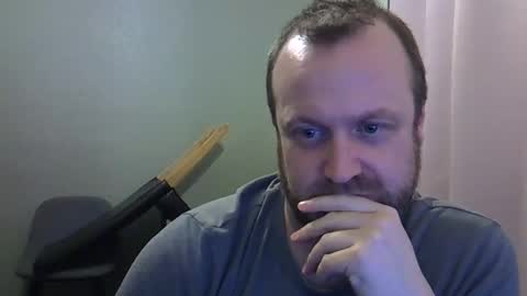 Snapshot of paul_boro chatting on February 22, 12:38 am paul_boro online show from February 22, 12:38 am