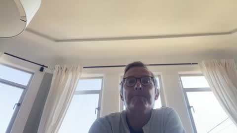 paulwill2377 online show from November 24, 7:04 pm