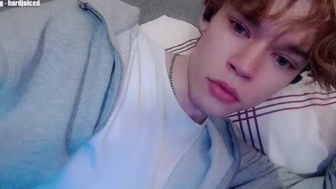 pawclaw online show from March 15, 3:58 am