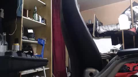 pc8474408 online show from May 25, 11:55 pm