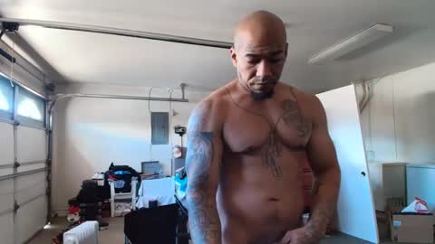 Snapshot of pcuddy3 chatting on February 14, 8:48 pm Phenomenal online show from February 14, 8:48 pm