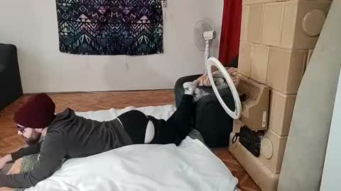 peacefulness93 online show from October 7, 9:35 am