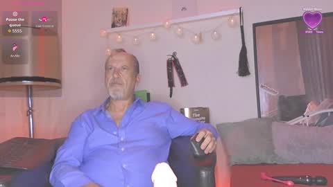 Marc online show from February 18, 8:39 pm