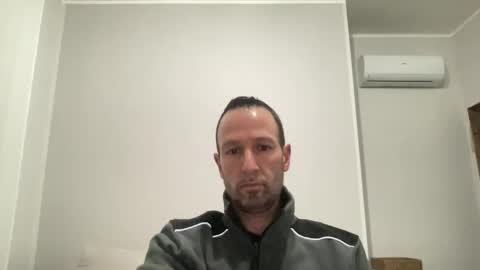 peppinslosqualo online show from February 12, 5:26 am