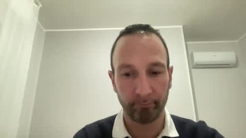 peppinslosqualo online show from January 4, 1:31 am