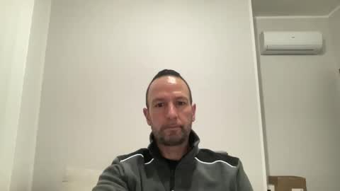 peppinslosqualo online show from February 4, 5:31 am