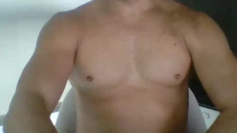 persianprince546 online show from May 2, 1:47 pm
