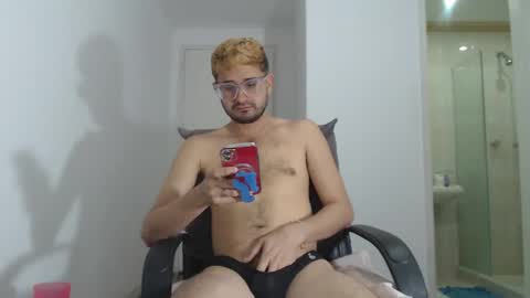 FELIPE online show from December 6, 11:44 am